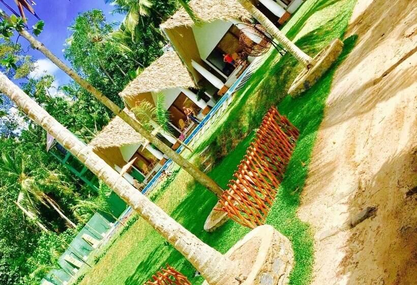 Airport Resort