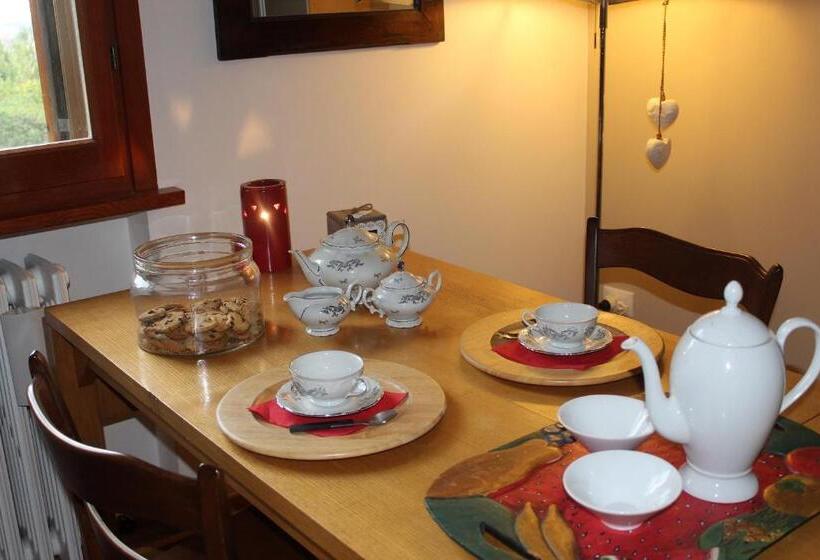 تختخواب و صبحانه Home Meditamondo