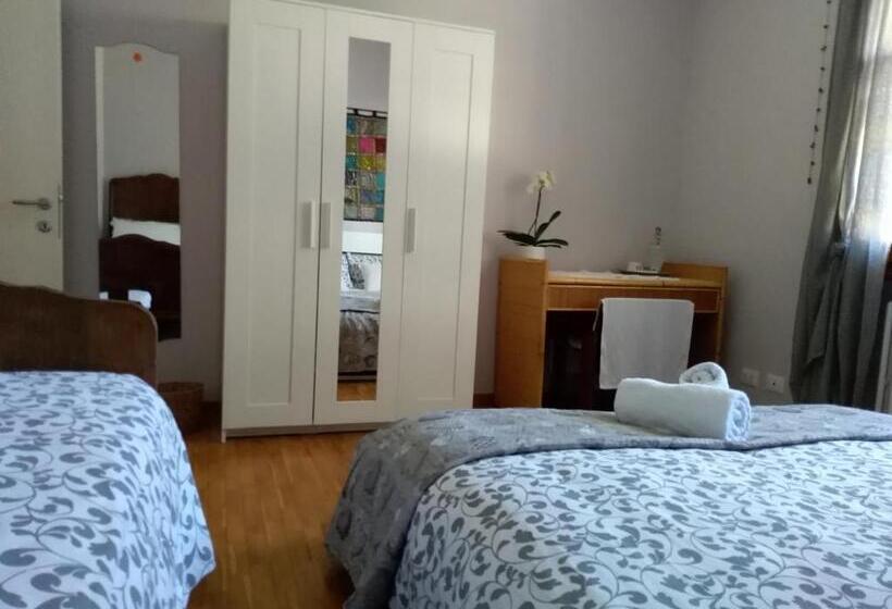 تختخواب و صبحانه Home Meditamondo