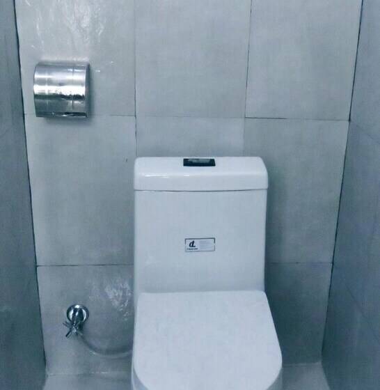 تختخواب و صبحانه Friend S Guest  House