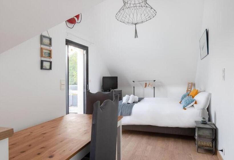 민박 Les Vestiges Du Jour