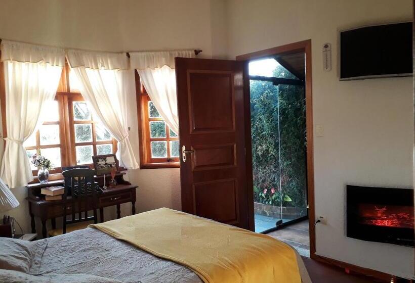 تختخواب و صبحانه The Writer S House