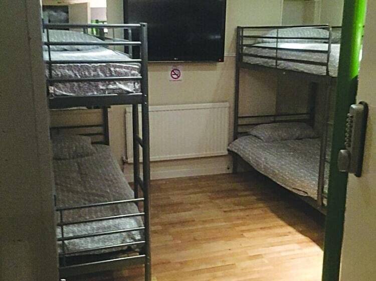 Bobby S Bunkhouse Hostel