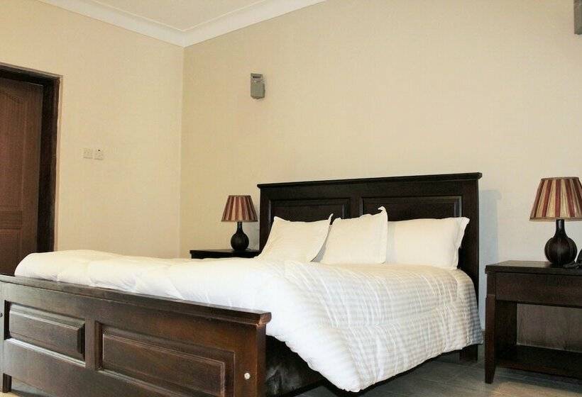 هتل Cephas Inn