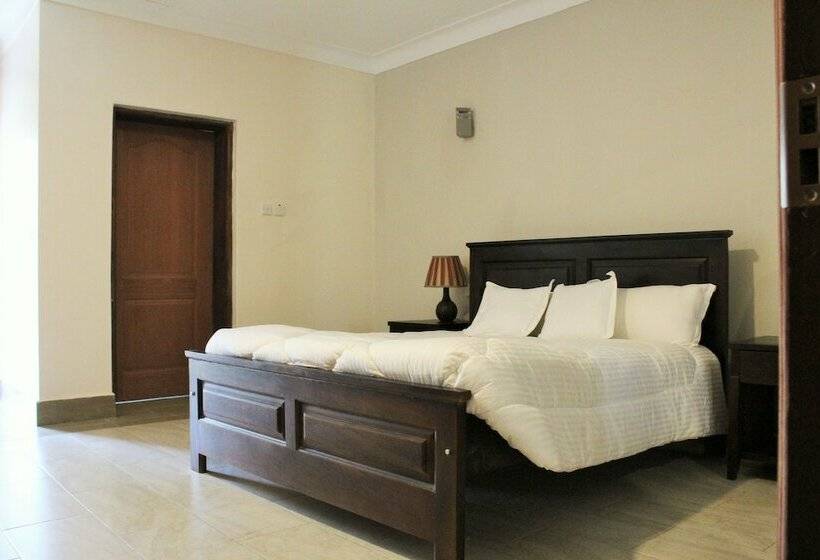 هتل Cephas Inn