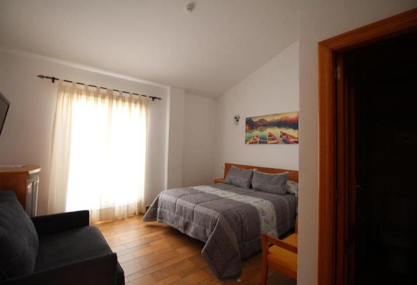 בית מלון כפרי Hostal Nueva Tabarca