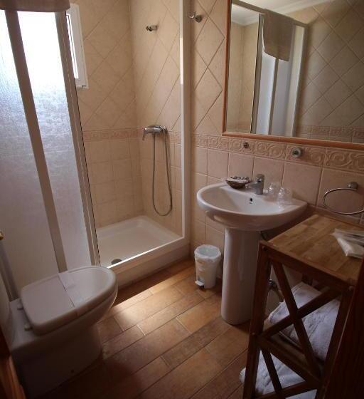 בית מלון כפרי Hostal Nueva Tabarca
