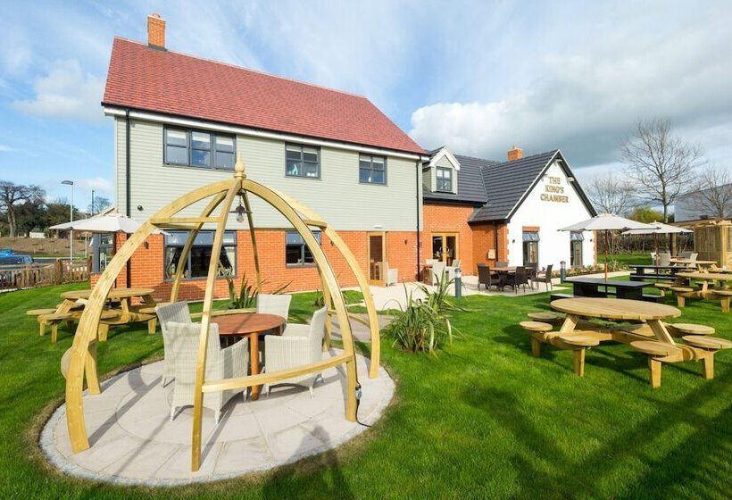 בית מלון כפרי Kings Chamber, Doncaster By Marston S Inns