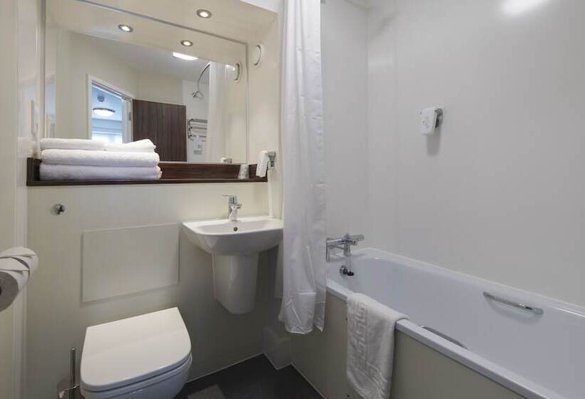 בית מלון כפרי Kings Chamber, Doncaster By Marston S Inns