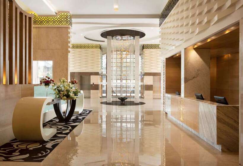هتل Ramada By Wyndham Dehradun Chakrata Road