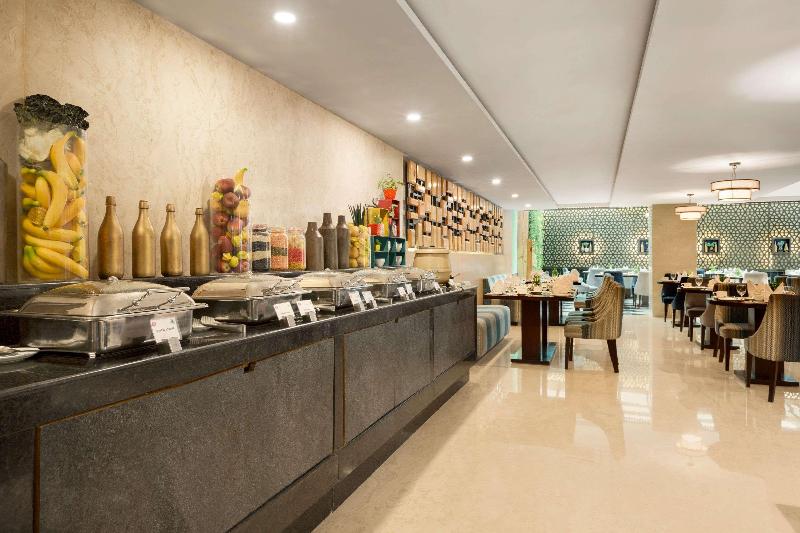 هتل Ramada By Wyndham Dehradun Chakrata Road