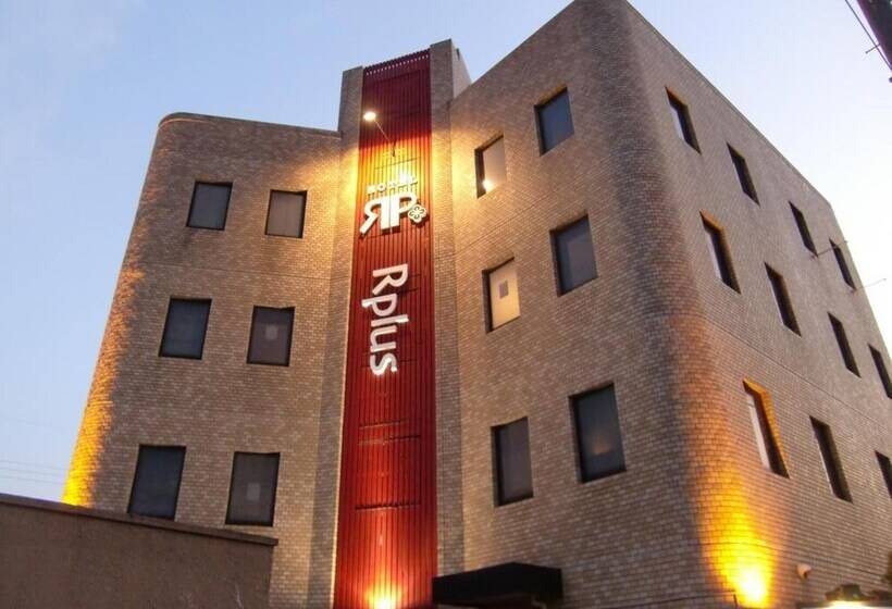 هتل Rplus   Adults Only