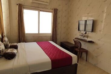 هتل Sri Maharaja Residency