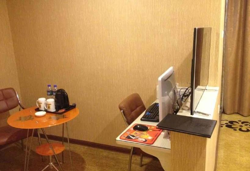 호텔 Super 8  Zhangzhou Tengfei Road