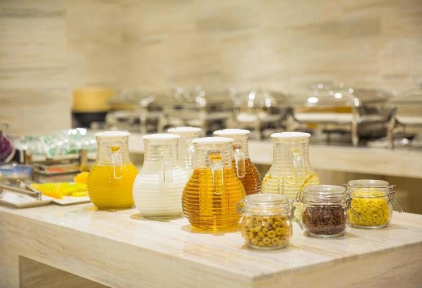 호텔 Ji  Shanghai Wuning Road Metro Station