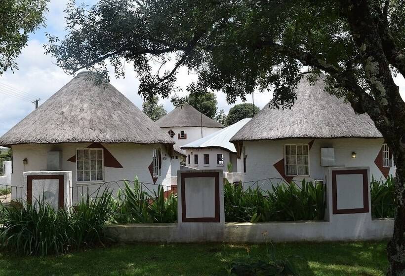 فندق صغير Graskop Family Retreat And Backpackers