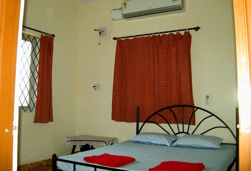 تختخواب و صبحانه Joe And Marietta S Guesthouse