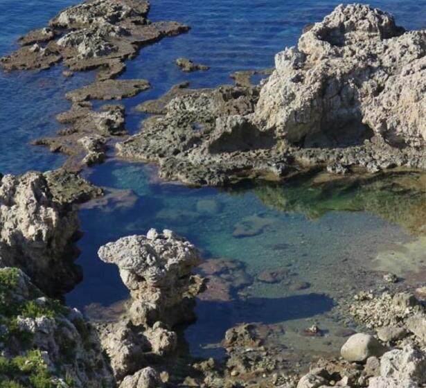 تختخواب و صبحانه L Antico Borgo