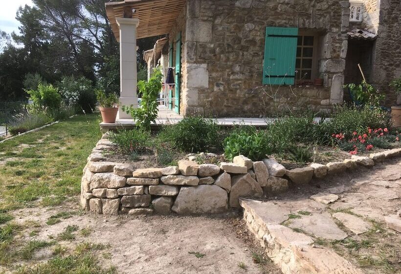 مبيت وإفطار Mas De La Pinède Ex Les Arbousiers