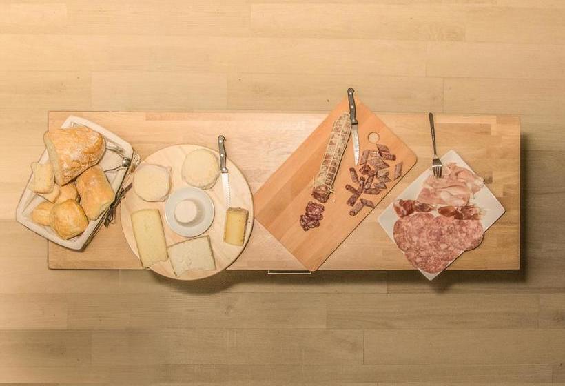 민박 Villa Gremì   Castiglione Falletto