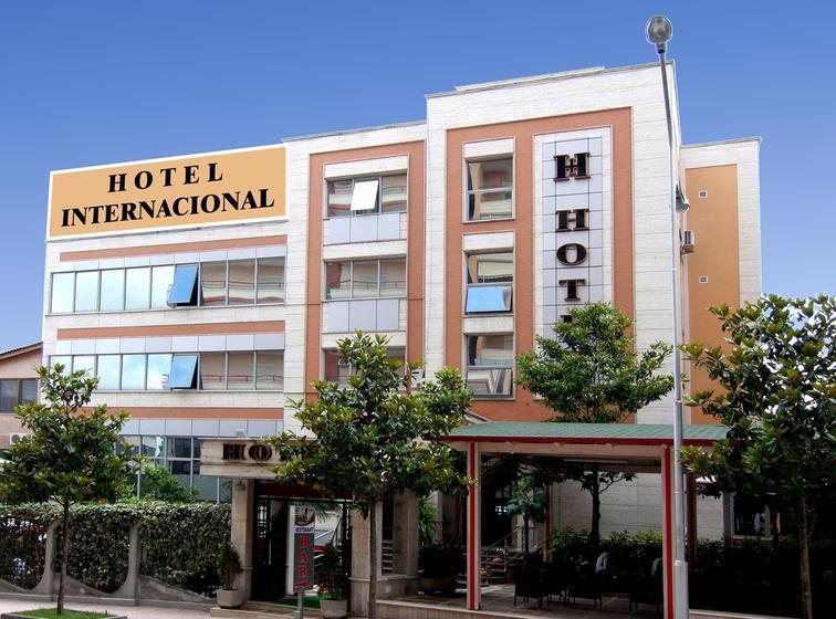 هتل Fieri International