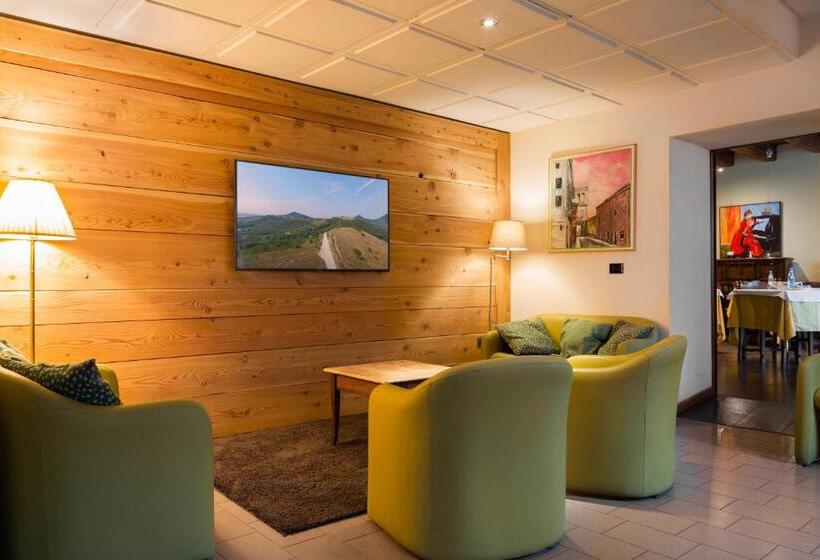 בית מלון כפרי Albergo Ristorante Leon D'oro