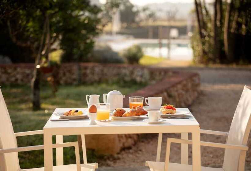 هتل Masseria Mongio Dell Elefante