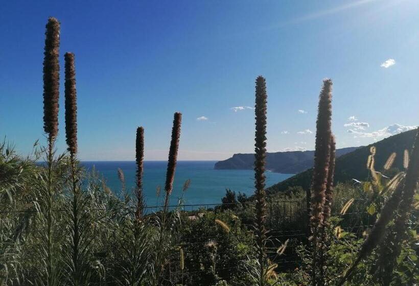 فندق Oroverde