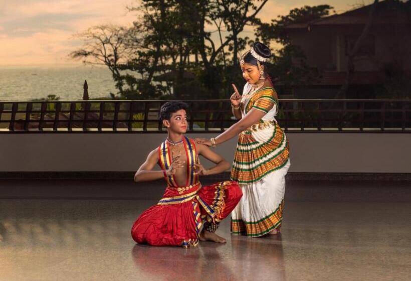 リゾートホテル Niraamaya Wellness Retreats Backwaters And Beyond Kumarakom