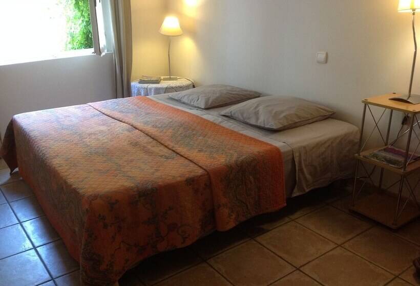 مبيت وإفطار Chambres D Hôtes De Fleurus