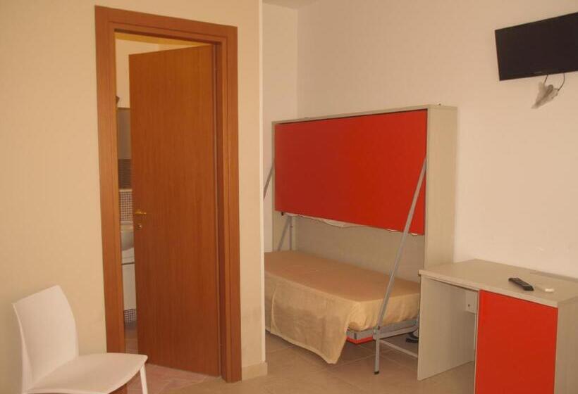 تختخواب و صبحانه L Isola Del Sale