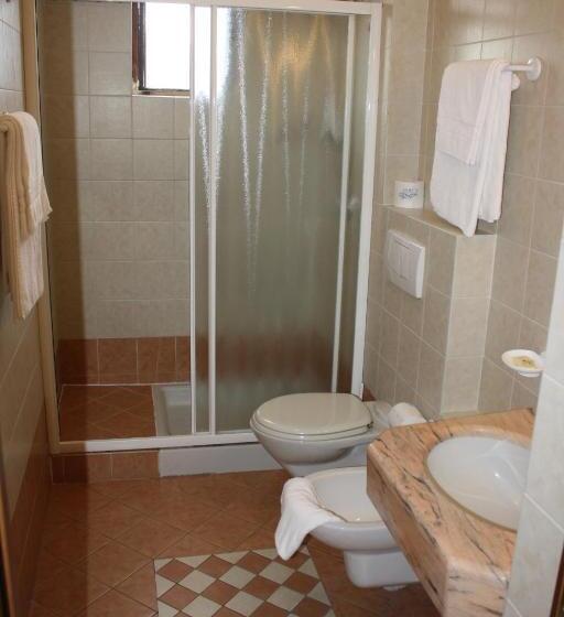 فندق Albergo Ristorante Punta Dell'est