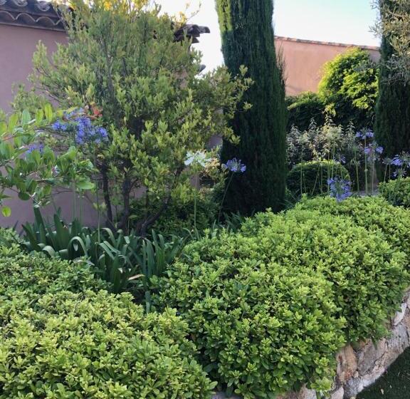 酒店 Auberge De L Oumède