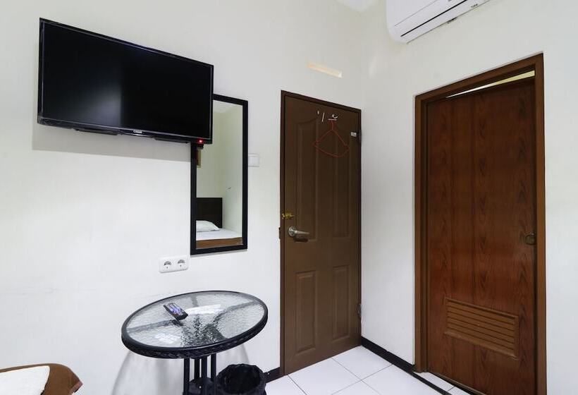 هتل Bantal Guling Pasar Baru