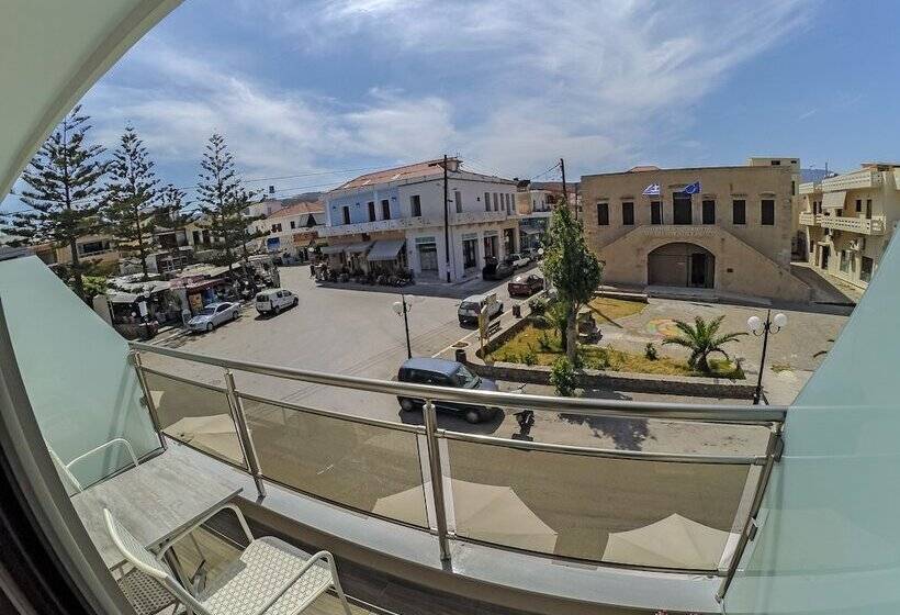 هتل Castell