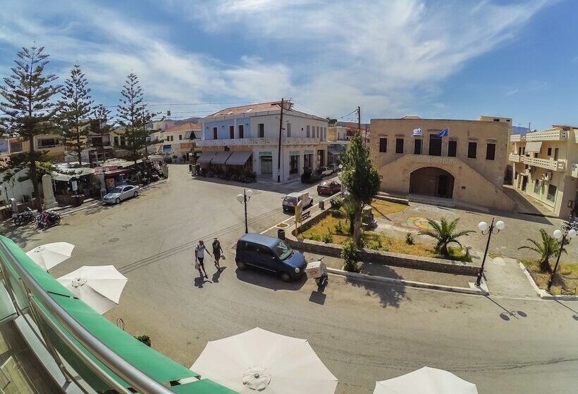 هتل Castell