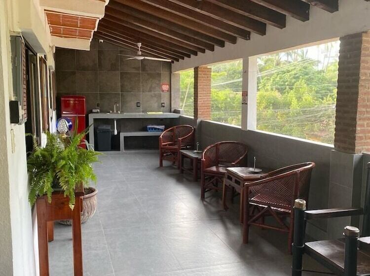 هتل Diamante Sayulita