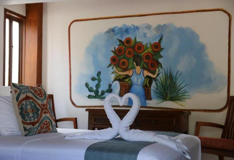 هتل Diamante Sayulita
