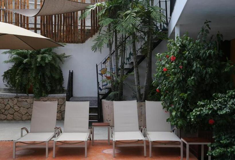 هتل Diamante Sayulita