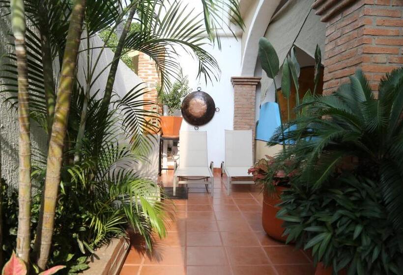هتل Diamante Sayulita