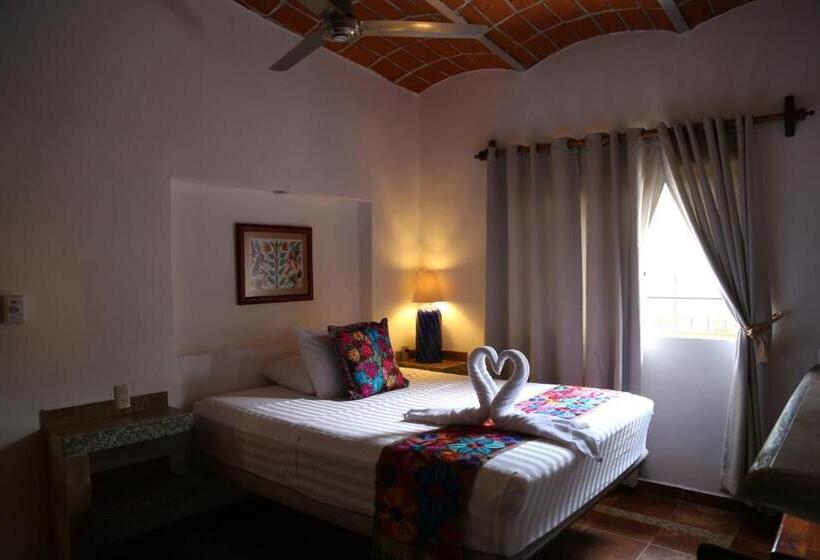 هتل Diamante Sayulita