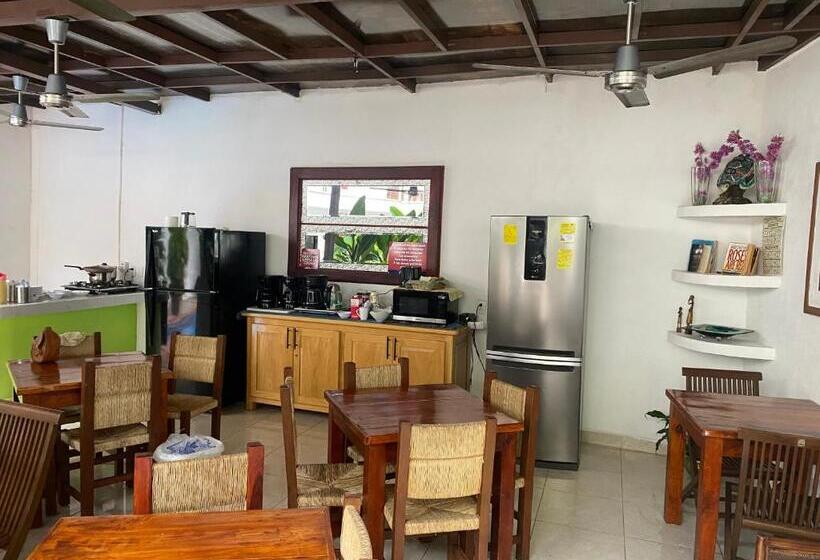 هتل Diamante Sayulita