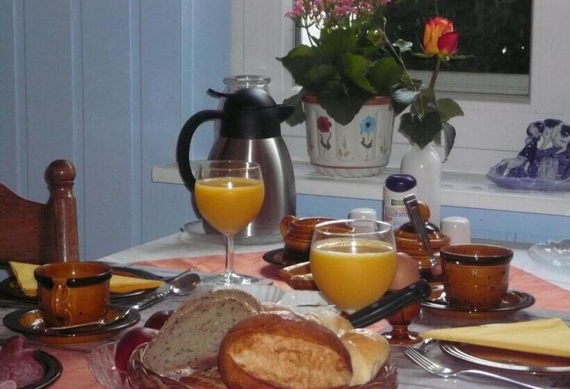 ホテル Mosel Landhaus B&b