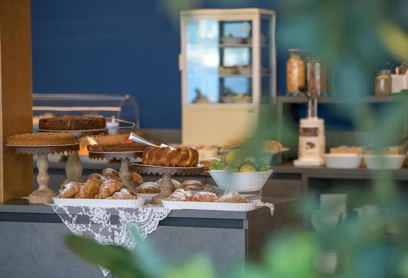 هتل Paradiso Conca D Oro