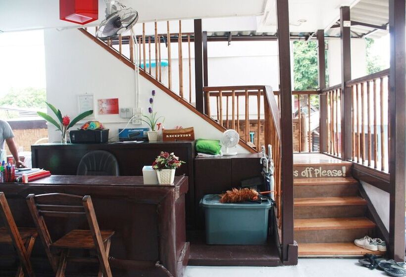 پانسیون Lantern Inn Koh Lipe