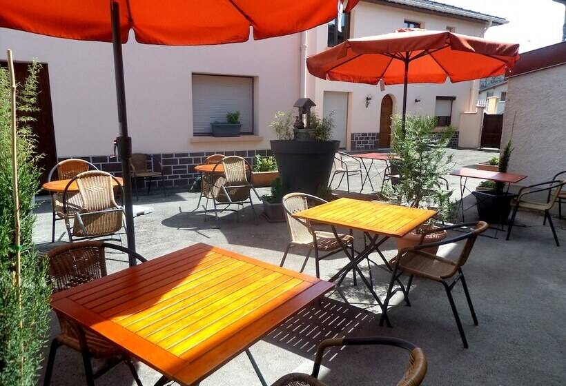 هاستل Auberge Du Cheval Blanc Logis
