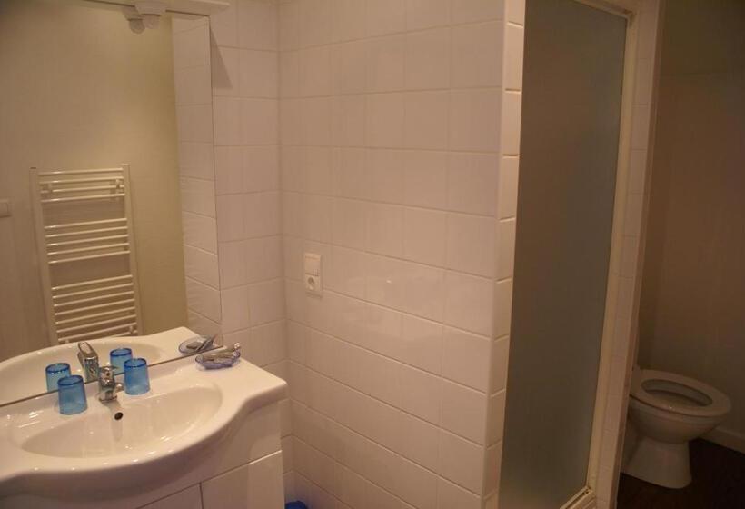 تختخواب و صبحانه Villa Bellevue