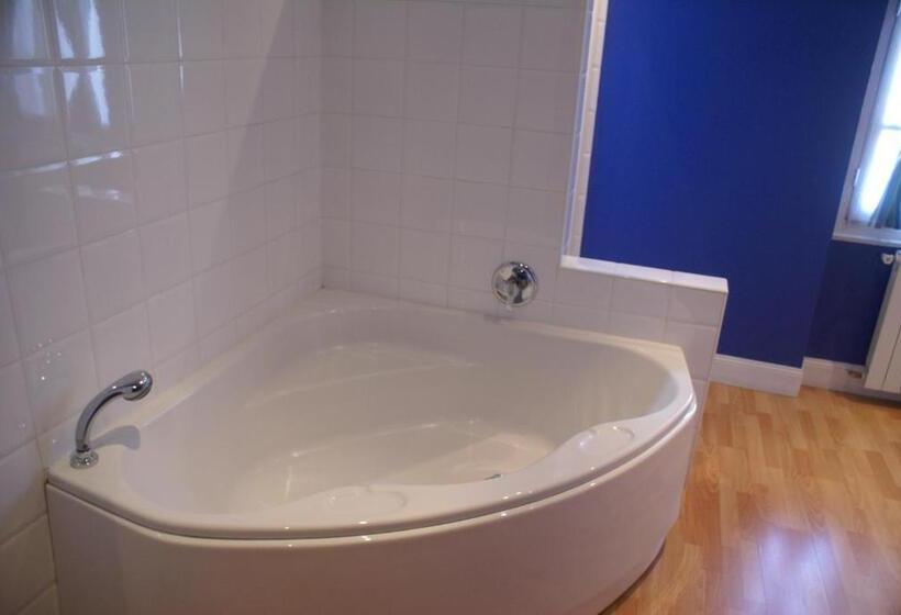 تختخواب و صبحانه Villa Bellevue