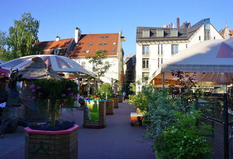 Doma Hostel