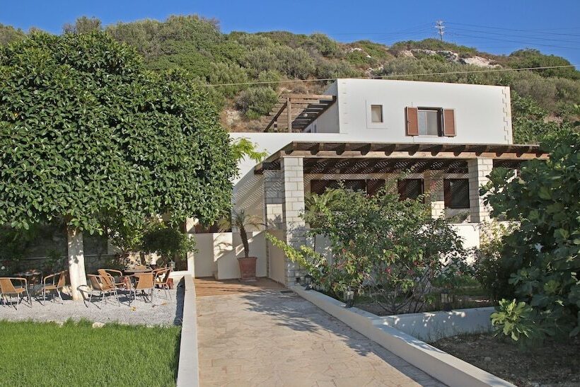 Elaia Villas